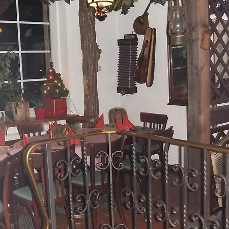 Pensión & St.peter Eisenach